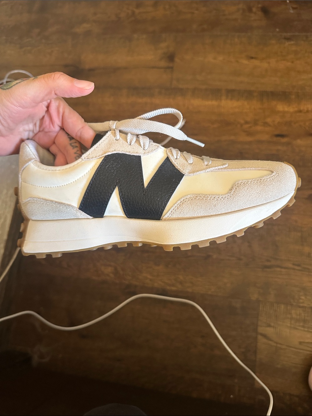 New Balance Cream Sneaker with Black N Logo